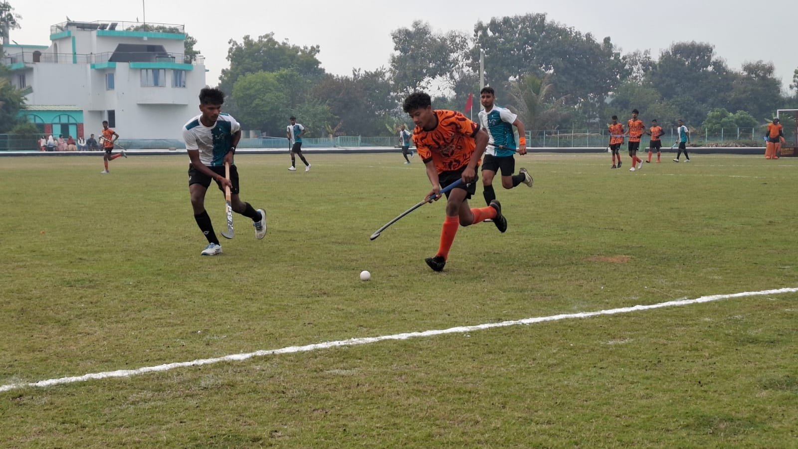 पेनल्टी शूटआउट में अठगावाँ ने विवेक अकादमी को 2-1 से हराया 