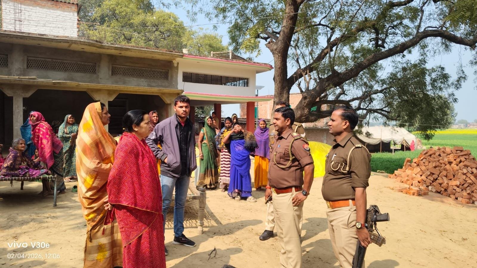 एक लाख के इनामी बदमाश बनारसी यादव 